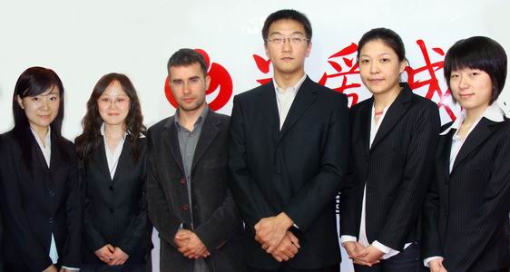 意大利留学精英团队介绍 - 关爱留学